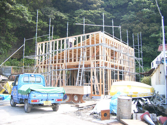 ���③�D��