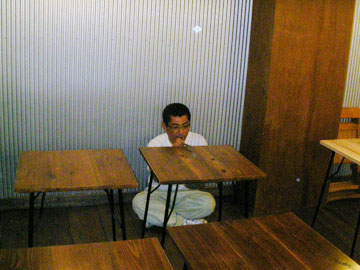 �e�[�u���h�����i