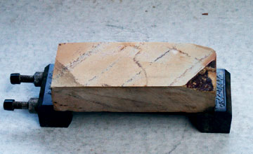 ���a����